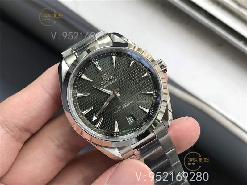 VS廠海馬150-揭秘VS廠歐米茄海馬150柚木綠盤復(fù)刻表做工怎么樣-復(fù)刻表