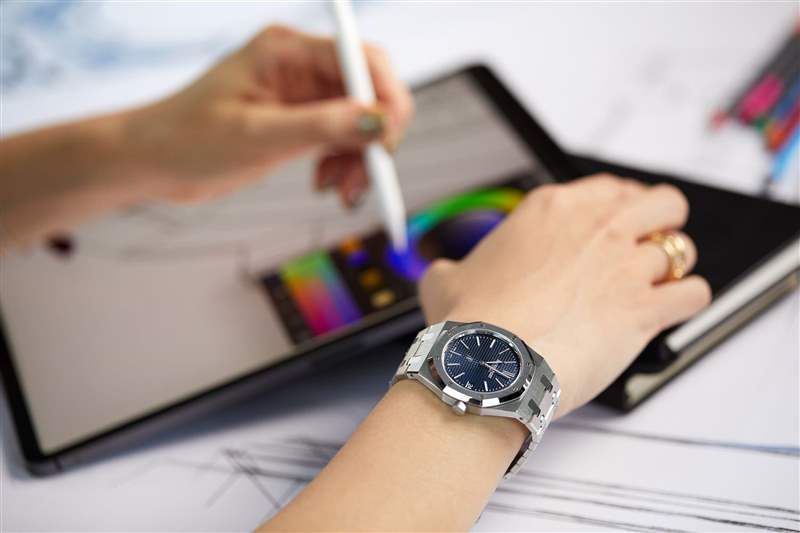 與愛彼和 Wristcheck獨(dú)家設(shè)計(jì)您自己的皇家橡樹-復(fù)刻表