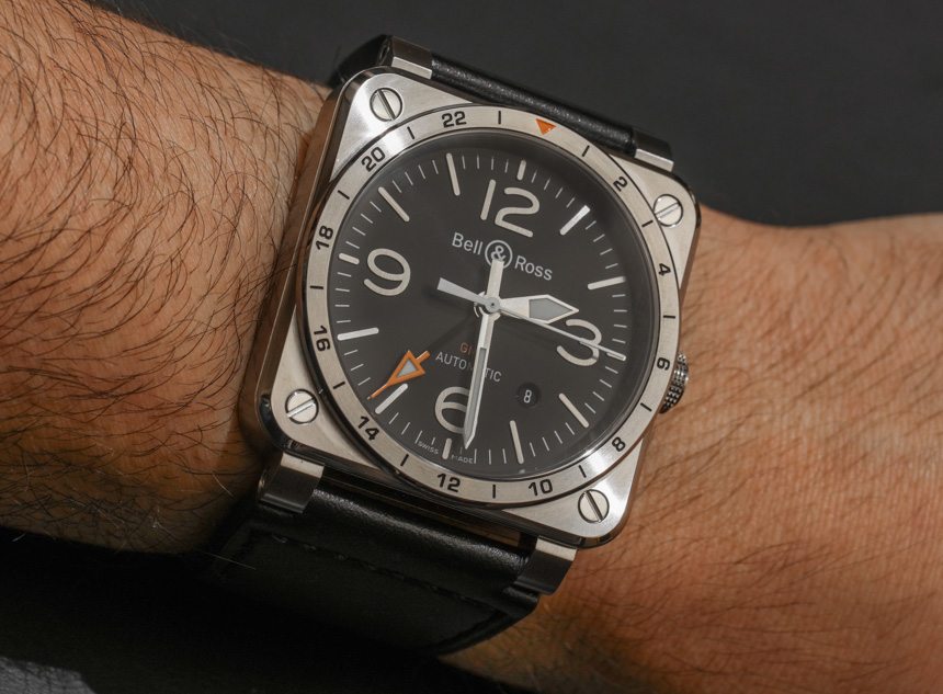 柏萊士Bell & Ross BR 03-93 GMT手表上手-復(fù)刻表