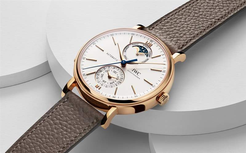 萬國推出Portofino Complete Calendar全日歷腕表-復(fù)刻表