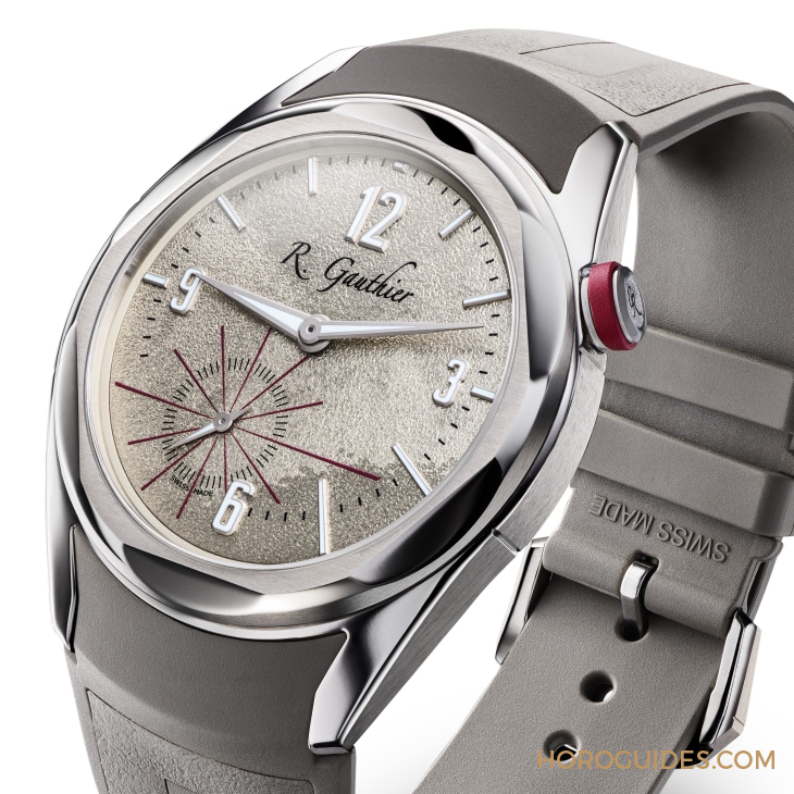 Romain Gauthier C系列推出第五代鈦金屬新作! 獨特的手工鑿刻紋理香檳面-復(fù)刻表
