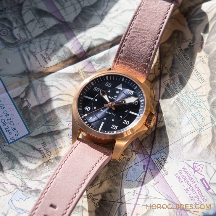 HAMILTON - 設(shè)計(jì)微調(diào)、新增尺寸，HAMILTON Khaki Aviation Pilot系列七款新作再現(xiàn)軍風(fēng)