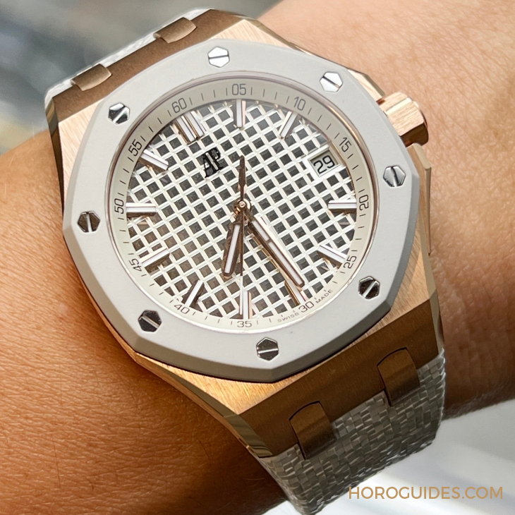 AUDEMARS PIGUET - ROYAL OAK OFFSHORE - 77605OK. OO. A101CA.01 - 捕捉夏日氛圍，愛彼Royal Oak Offshore自動(dòng)表及自動(dòng)上鏈計(jì)時(shí)碼表三款新作亮相